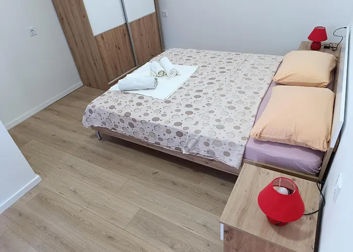 Apartmani Peko 5